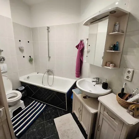 One Private Room Available In A Two Room Apartment In Tegel, Berlin Exterior foto